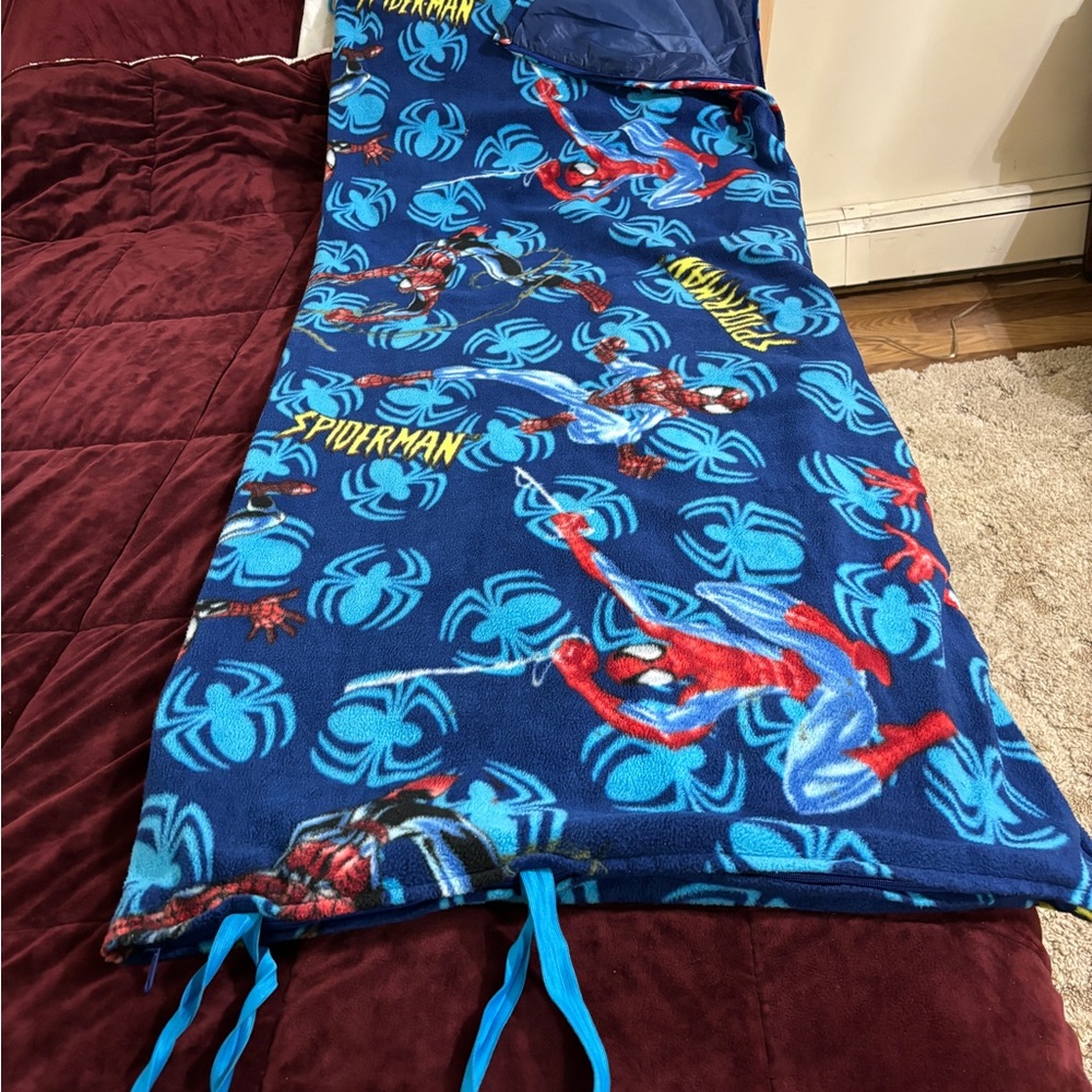 Marvel 70”x30” Spider-Man Slumber bag